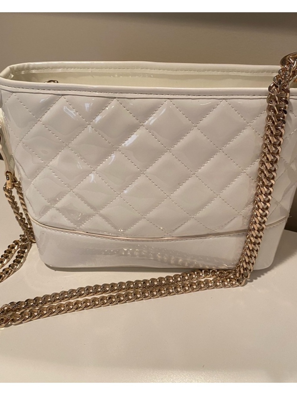 White Quilted Patent Crossbody Bag with Gold Chain Forever 21